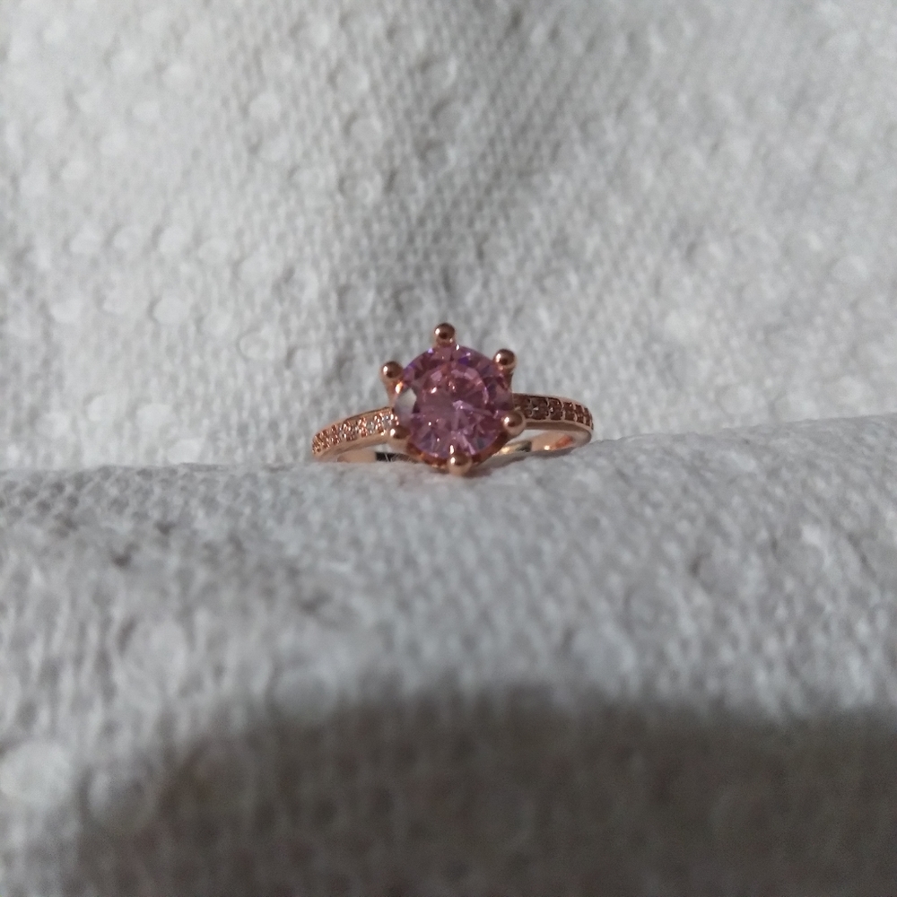 Pandora Ring